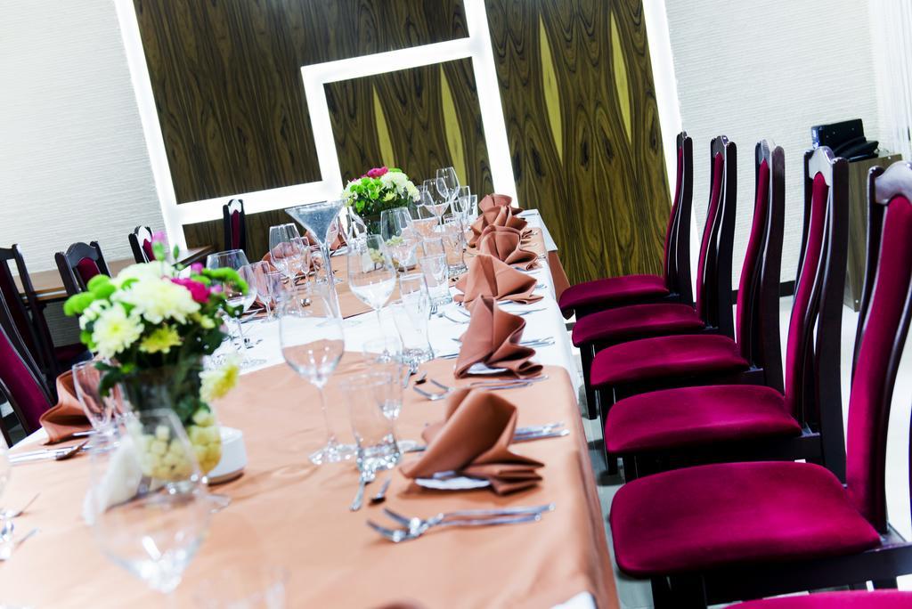Hotel Orion Sosnowiec Exterior foto