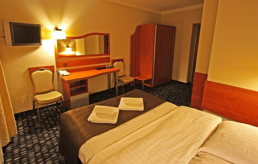 Hotel Orion Sosnowiec Exterior foto